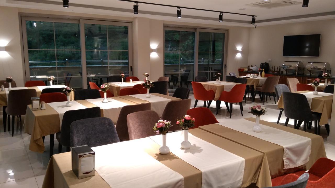 Voice Hotel Macka Buitenkant foto